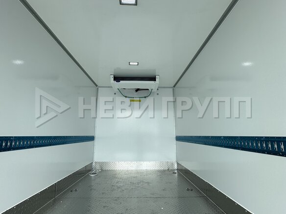 2025 Ford Transit, белый - вид 9