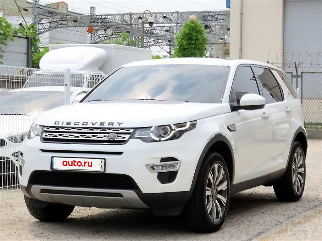 Открыть фотографии: Land Rover Discovery Sport I