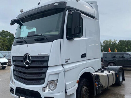 2023 Mercedes-Benz Actros, белый, 6300000 рублей, вид 3