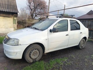 2015 Renault Logan I Рестайлинг, белый, 370000 рублей, вид 1