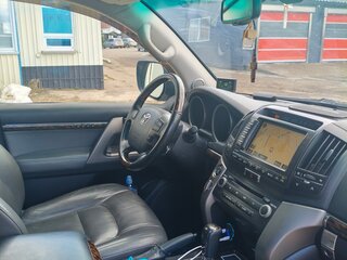 2008 Toyota Land Cruiser 200 Series, серебристый, 2529000 рублей, вид 5