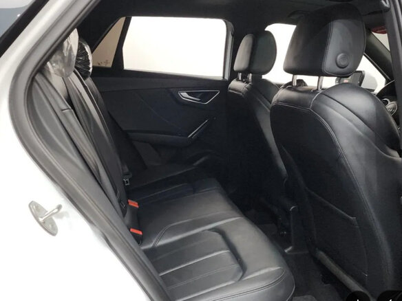 2023 Audi Q2 35 TDI I Рестайлинг, белый, 2890000 рублей - вид 26