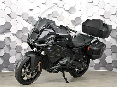 2026 BMW R 1300 RT, чёрный, 3199000 рублей, вид 2