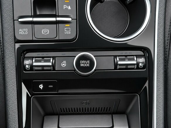 2021 Kia K5 III, серый, 3100000 рублей - вид 9