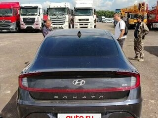 2021 Hyundai Sonata VIII (DN8), серый, 2600000 рублей, вид 5