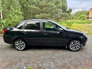 2020 Lada (ВАЗ) Granta I Рестайлинг, чёрный, 700000 рублей, вид 4