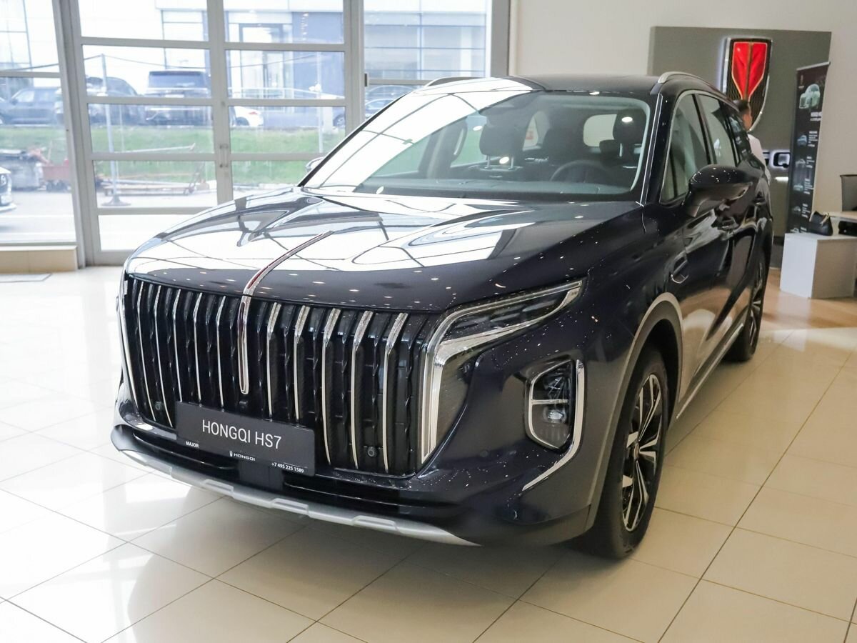 Открыть фотографии: Hongqi HS7 II