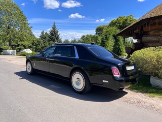 2025 Rolls-Royce Phantom Extended VIII (Series I), чёрный, 91000000 рублей, вид 3