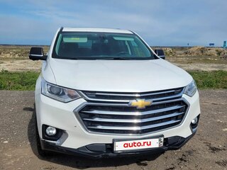 2020 Chevrolet Traverse II, белый, 3450000 рублей, вид 2