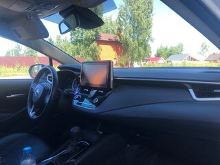 2021 Toyota Corolla XII (E210), белый, 1855000 рублей, вид 3