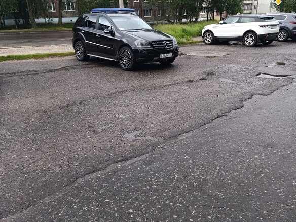 2007 Mercedes-Benz M-Класс 350 II (W164), чёрный, 850000 рублей - вид 9