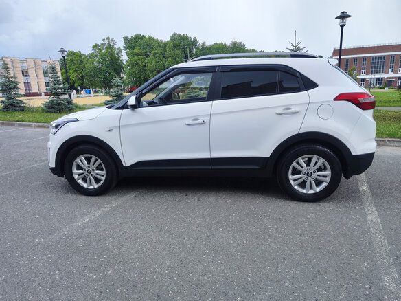 2021 Hyundai Creta I Рестайлинг, белый, 1785000 рублей - вид 3