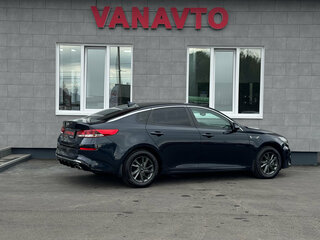 2019 Kia Optima IV Рестайлинг, синий, 1999000 рублей, вид 5