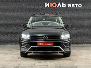 2019 Volkswagen Tiguan II, чёрный, 2920000 рублей, вид 2