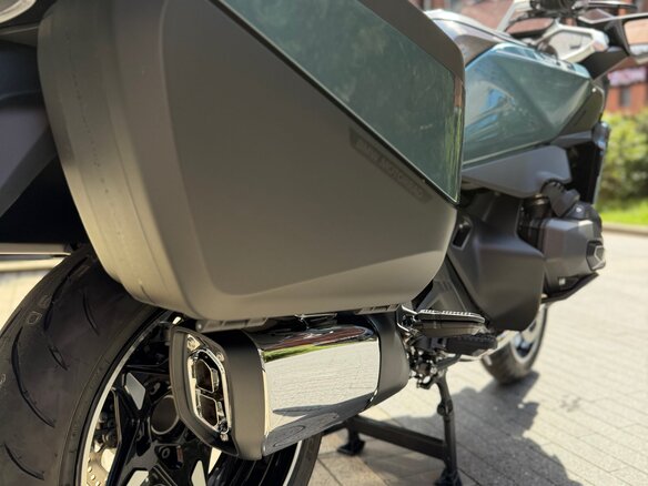 2025 BMW R 1300 RT, зелёный, 3100000 рублей - вид 6