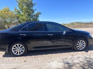 2013 Toyota Camry VII (XV50), чёрный, 1600000 рублей, вид 2