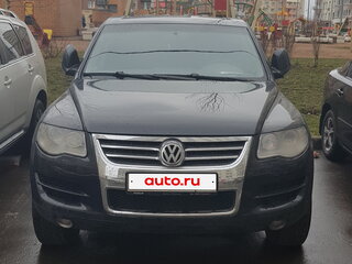 2009 Volkswagen Touareg I Рестайлинг, чёрный, 900000 рублей, вид 4