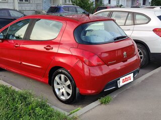 2008 Peugeot 308 I, красный, 450000 рублей, вид 3
