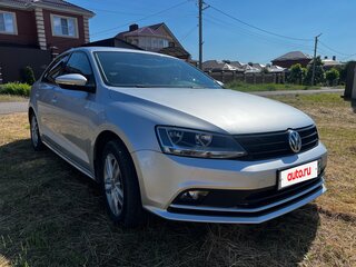 2015 Volkswagen Jetta VI Рестайлинг, серебристый, 1300000 рублей, вид 1