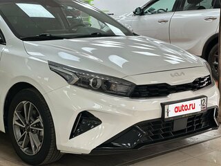 2021 Kia K3 II, белый, 1970000 рублей, вид 5