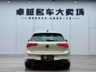 2023 Volkswagen Golf VIII, белый, 2050000 рублей, вид 4