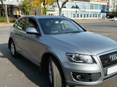 2009 Audi Q5 I (8R), серый, 1200000 рублей, вид 1