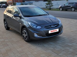 2011 Hyundai Solaris I, серебристый, 560000 рублей, вид 2