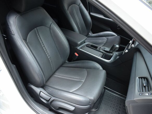 2018 Hyundai Sonata VII (LF) Рестайлинг, белый, 1720000 рублей - вид 21