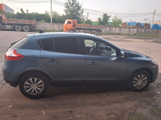 2014 Renault Megane III Рестайлинг, синий, 658000 рублей, вид 5