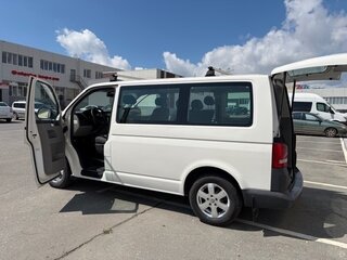 2011 Volkswagen Caravelle T5 Рестайлинг, белый, 1900000 рублей, вид 5