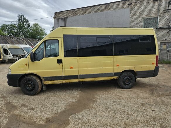 2011 Fiat Professional Ducato, жёлтый, 450000 рублей - вид 3