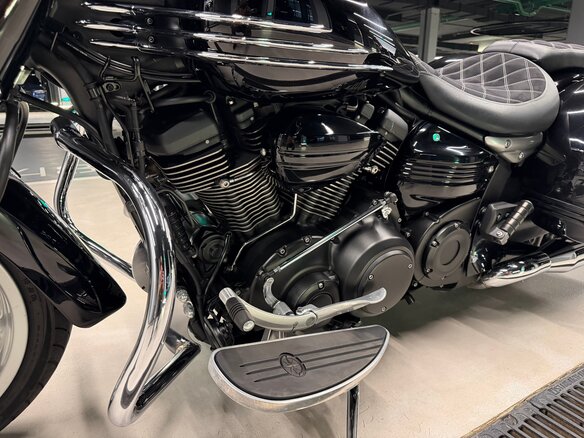 2012 Yamaha XV 1900, чёрный, 1150000 рублей - вид 9