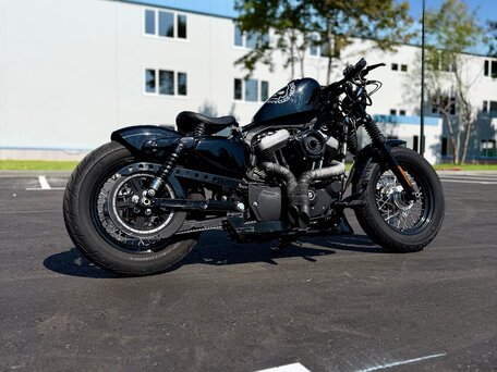 2010 Harley-Davidson Forty-Eight, чёрный, 870000 рублей, вид 4