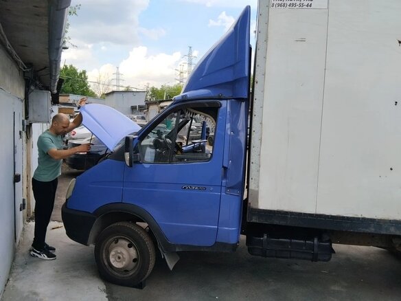 2009 ГАЗ ГАЗель (3302), синий, 950000 рублей - вид 1