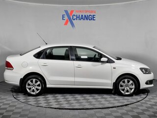 2012 Volkswagen Polo V, белый, 659000 рублей, вид 4