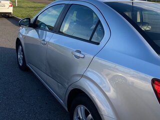2013 Chevrolet Aveo II, серебристый, 695000 рублей, вид 3