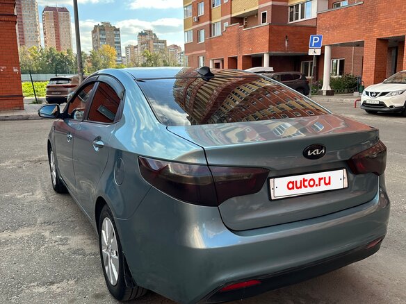 2012 Kia Rio 4-speed III, голубой, 835000 рублей - вид 5