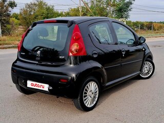 2011 Peugeot 107 I Рестайлинг, чёрный, 485000 рублей, вид 2