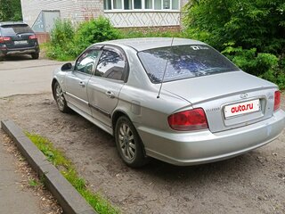 2006 Hyundai Sonata ТагАЗ IV (EF) Рестайлинг, серебристый, 180000 рублей, вид 5