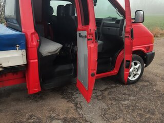 2000 Volkswagen Transporter T4, красный, 850000 рублей, вид 3