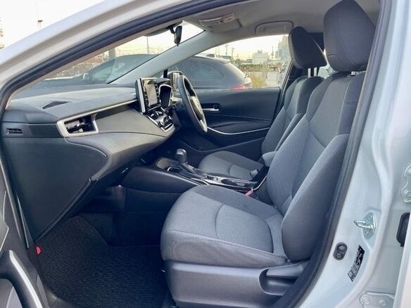 2021 Toyota Corolla XII (E210), белый, 1540084 рублей - вид 13