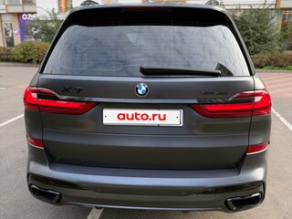 2020 BMW X7 40i I (G07), серый, 8190000 рублей, вид 4