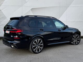 2024 BMW X7 40d I (G07) Рестайлинг, чёрный, 13400000 рублей, вид 4