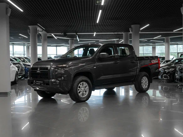 2025 Mitsubishi L200 VI, серый, 4850000 рублей