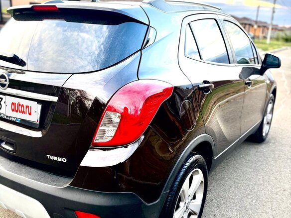 2014 Opel Mokka I, коричневый, 970000 рублей - вид 4