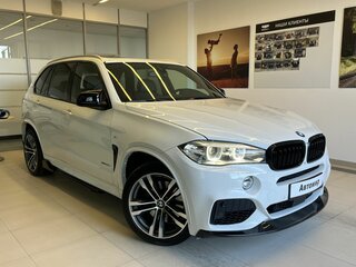 2013 BMW X5 50i III (F15), белый, 2780000 рублей, вид 3