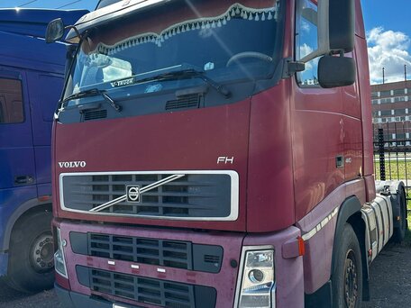 2006 Volvo FH, красный, 2000000 рублей, вид 1