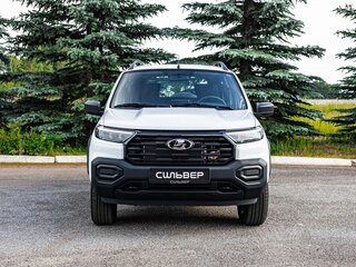 2026 Lada (ВАЗ) Niva Travel I Рестайлинг, белый, 1717000 рублей, вид 3