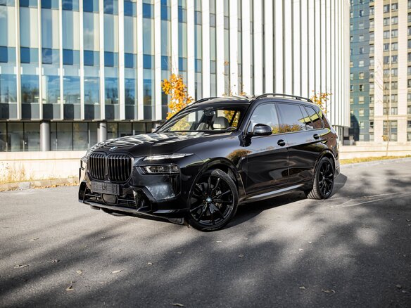 2026 BMW X7 40d I (G07) Рестайлинг, синий, 16990000 рублей