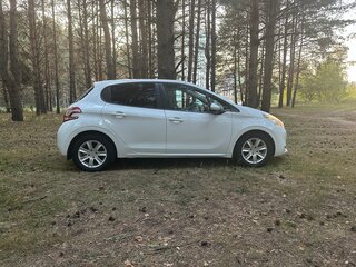 2013 Peugeot 208 I, белый, 920000 рублей, вид 3